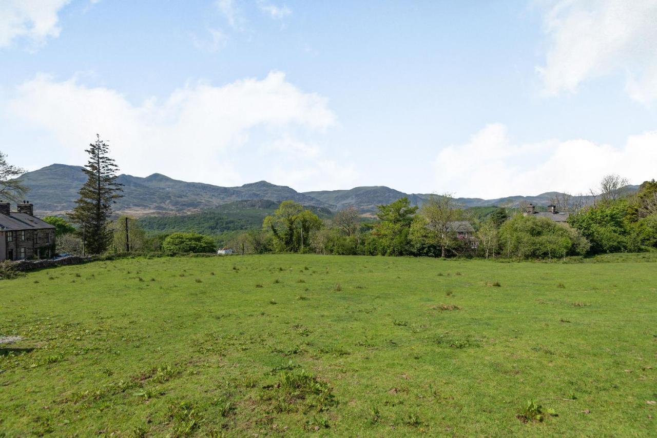 Gorwel Villa Blaenau Ffestiniog Exteriör bild