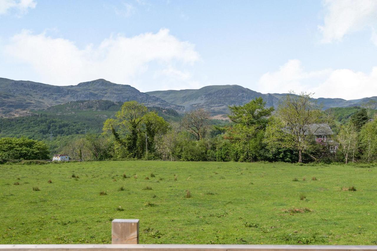 Gorwel Villa Blaenau Ffestiniog Exteriör bild